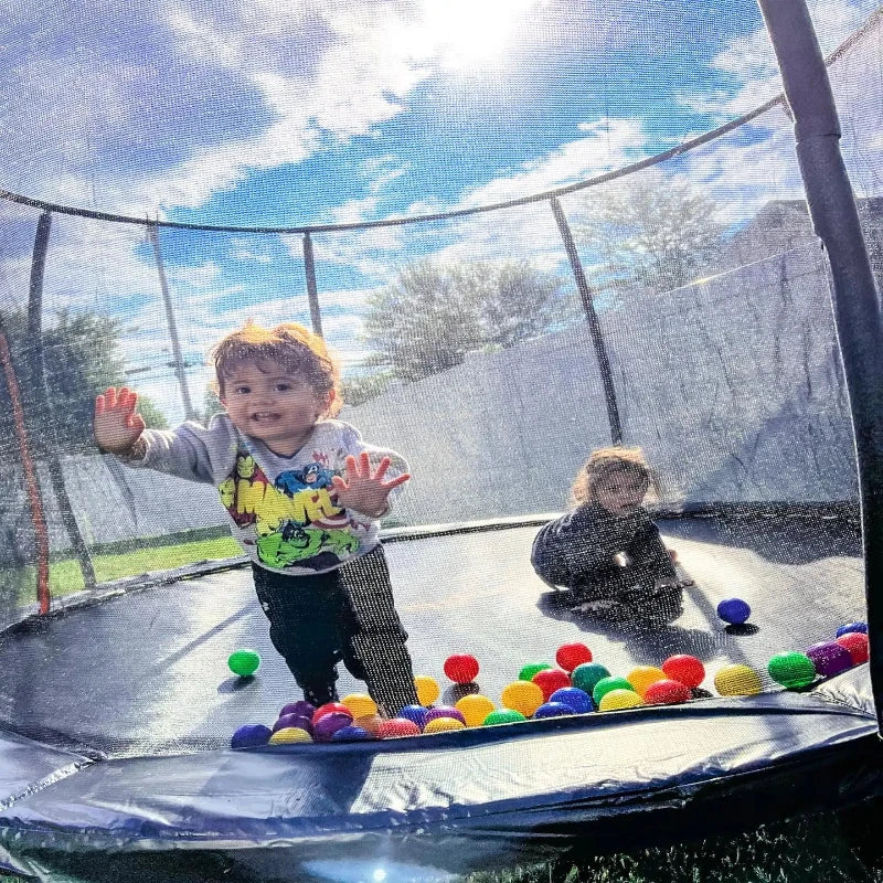 Large top outdoor trampoline